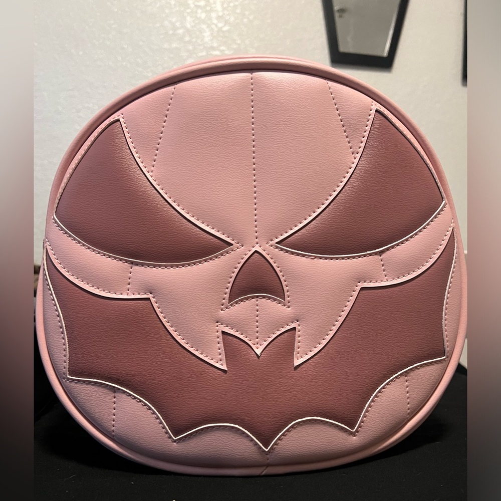 New love pain and stitches pastel pink and mauve bat mouth bag